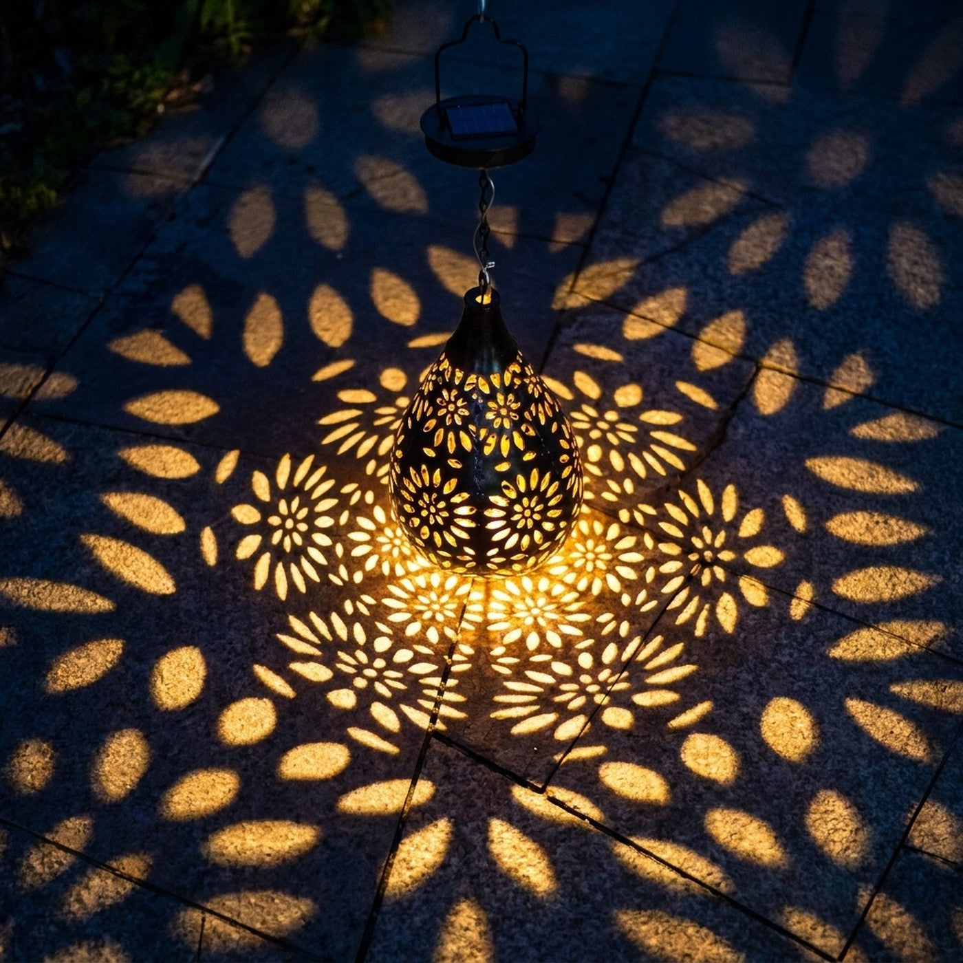 Proyecta un mandala de flores en 360 grados